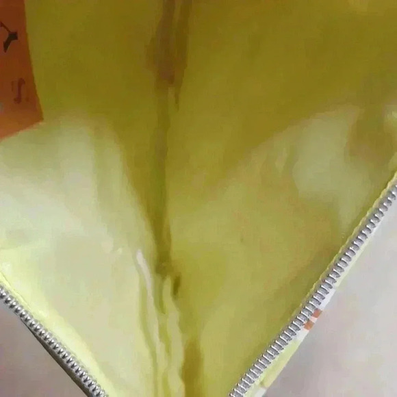 8 IPSY Zippered  Glam Bag - Picture 3 of 4